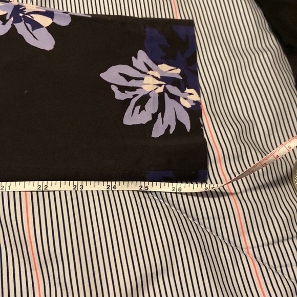 BR Ryan floral pants - Picture 6 of 6